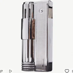 Merkloos Aansteker Metaal In De Kleur Silver Op Benzine