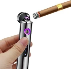 Allkinds Oplaadbare Elektrische Aansteker - USB Plasma Aansteker - Duurzaam - Windbestendig - Zwart -Grillmeesters Goedkope Winkel 1200x1161 1