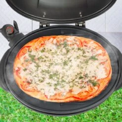 KitchenBrothers Elektrische BBQ - Met Grillplaat - Anti-aanbaklaag - Incl. Plank/Houders - Grilloppervlak 46,5x33,8cm - Tot 300°C - 2400W - Zwart -Grillmeesters Goedkope Winkel 1200x1200 111