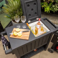 BluMill BBQ Tafel - Inclusief Koelvak 80 Liter - Op Wieltjes - Met Flessenopener - 102 X 46 X 86,5 Cm 23 BluMill BBQ Tafel - Inclusief Koelvak 80 Liter - Op Wieltjes - Met Flessenopener - 102 X 46 X 86,5 Cm -Grillmeesters Goedkope Winkel 1200x1200 488