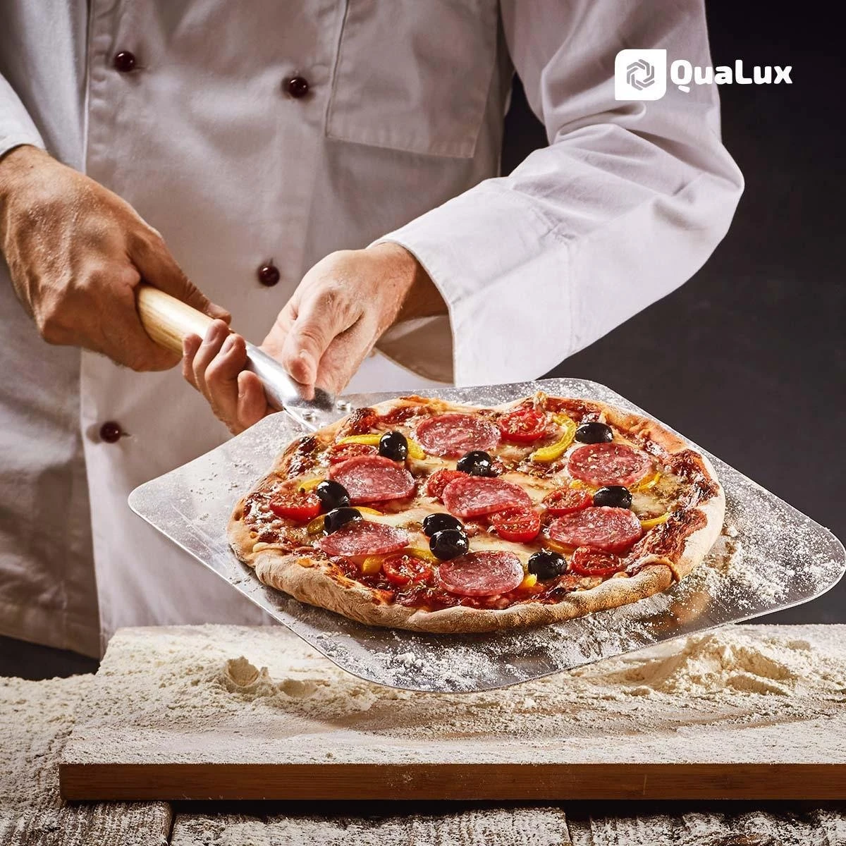 Qualux Pizzaschep Tweedelig – Pizzaschep Voor BBQ – Ophangbaar – Hout/rvs 4 Qualux Pizzaschep Tweedelig – Pizzaschep Voor BBQ – Ophangbaar – Hout/rvs - Afbeelding 4