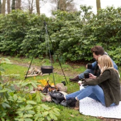 Esschert Design - Driepoot Met Ketting - Haardvuur Accessoires - Staal - Zwart 25 Esschert Design - Driepoot Met Ketting - Haardvuur Accessoires - Staal - Zwart -Grillmeesters Goedkope Winkel 1200x1200 86